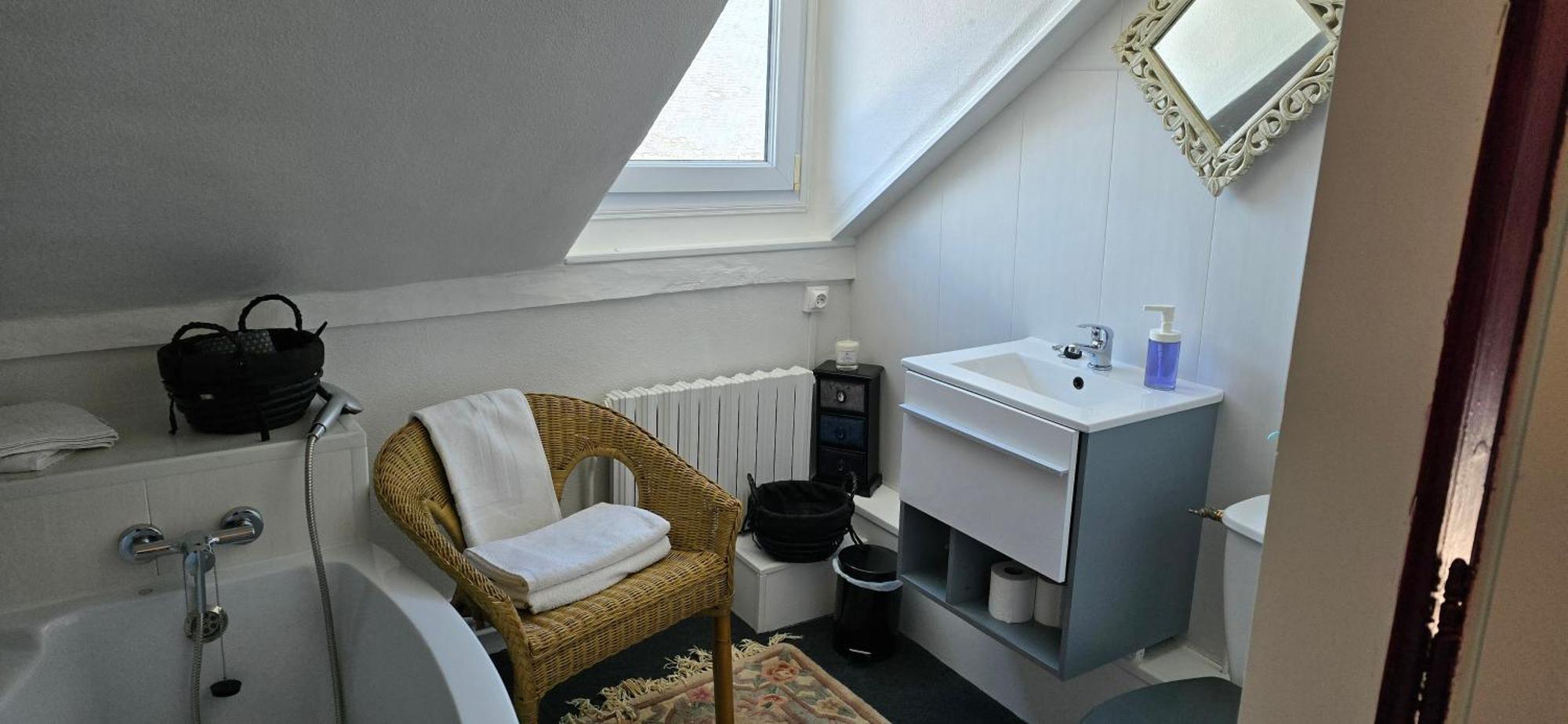 La Cour Du Puits Chambre Victor Cormeilles  Luaran gambar